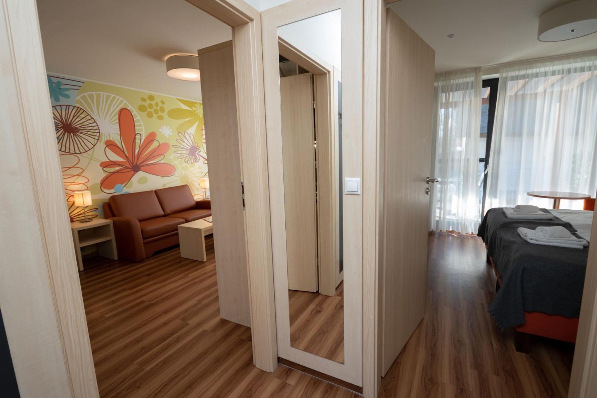 A Mi Házunk Apartamento Gyenesdiás Exterior foto